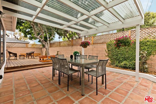 MLS #25527603 image #27