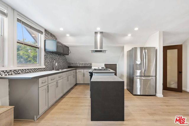 MLS #25528503 image #37