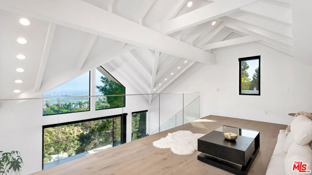 MLS #25530749 image #21