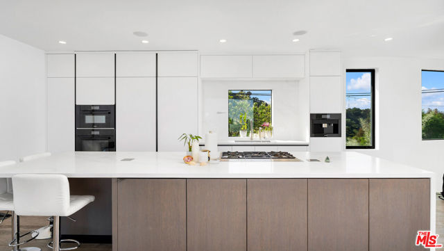 MLS #25530749 image #8