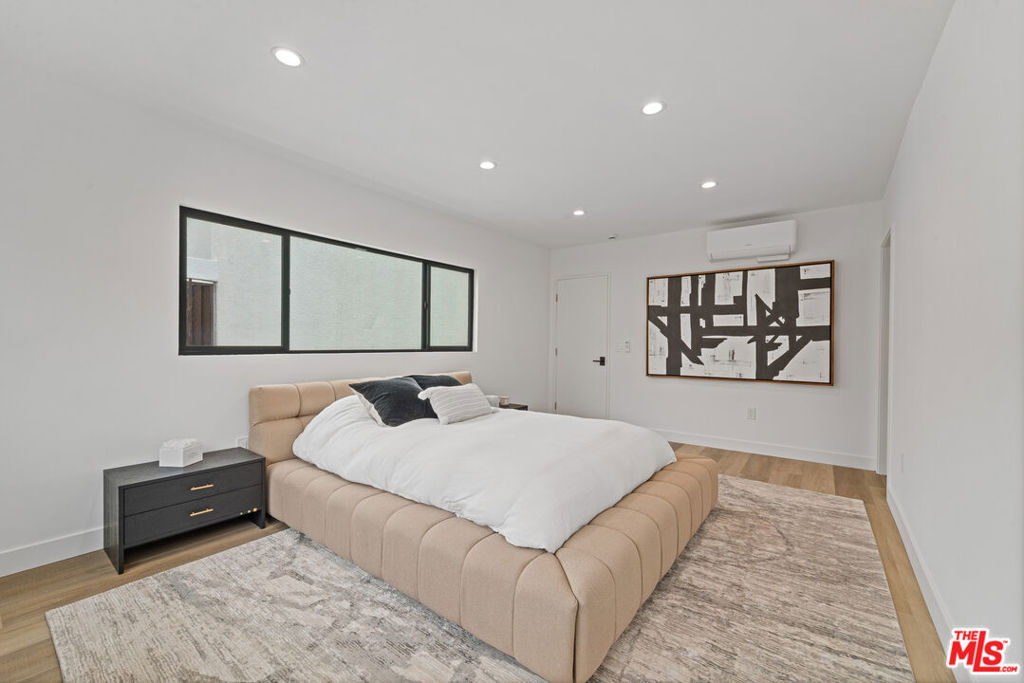 MLS #25534275 image #15