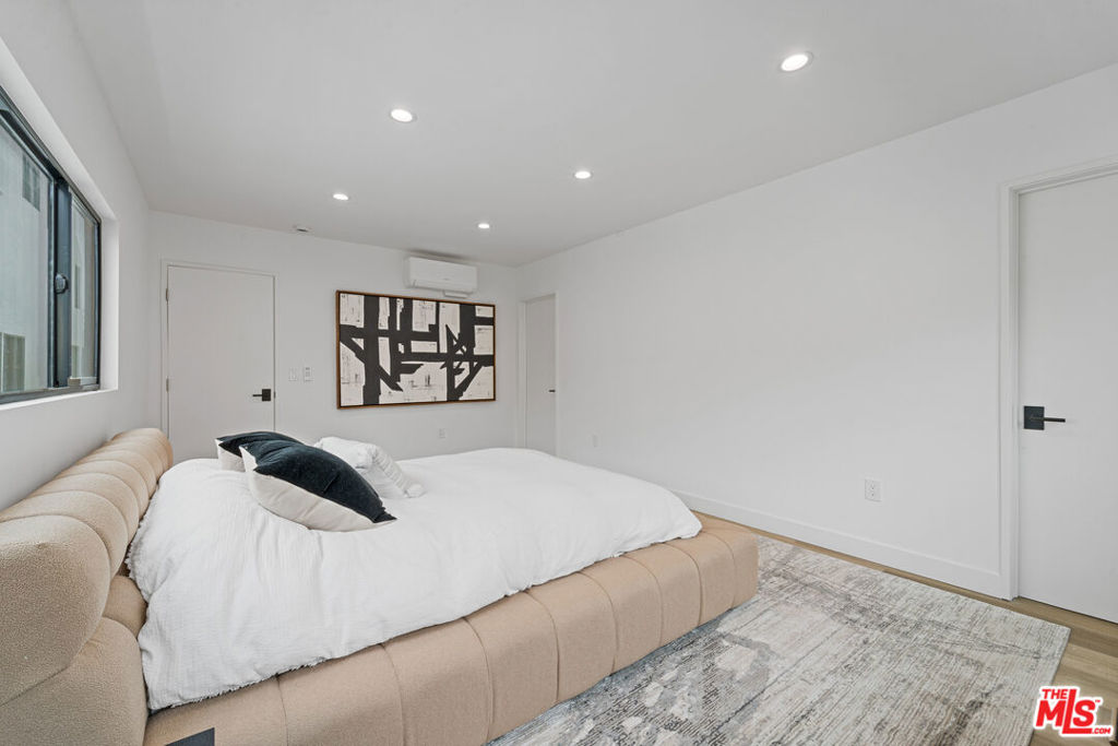 MLS #25534275 image #8