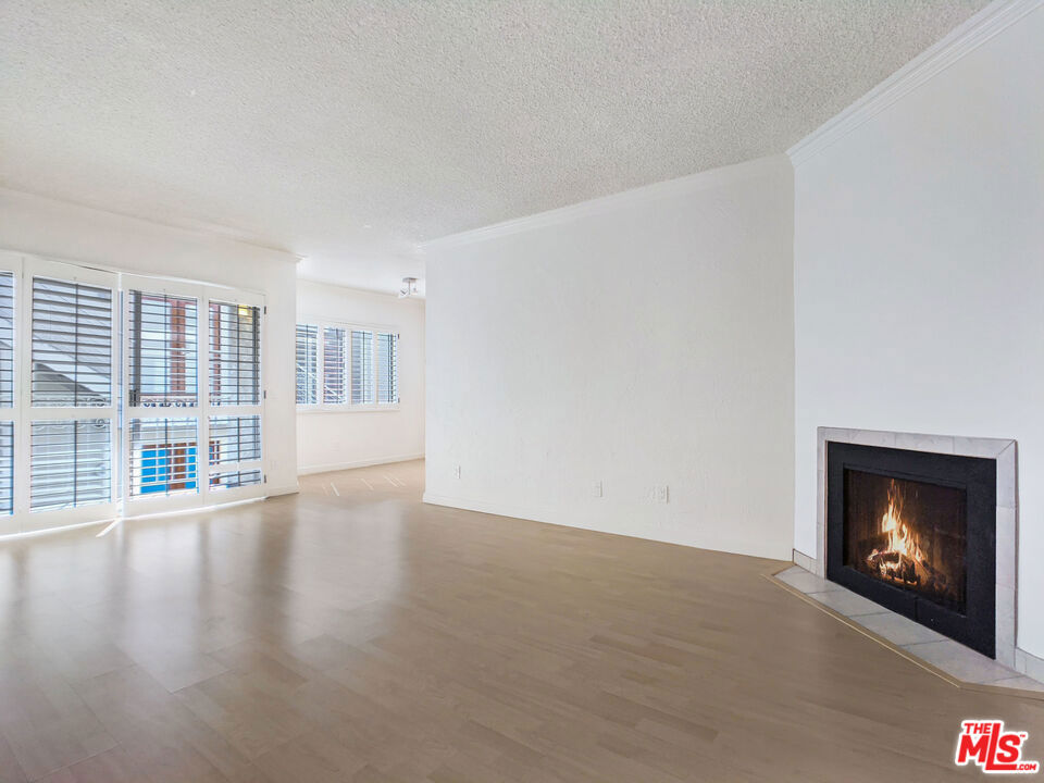 MLS #25534757 image #4