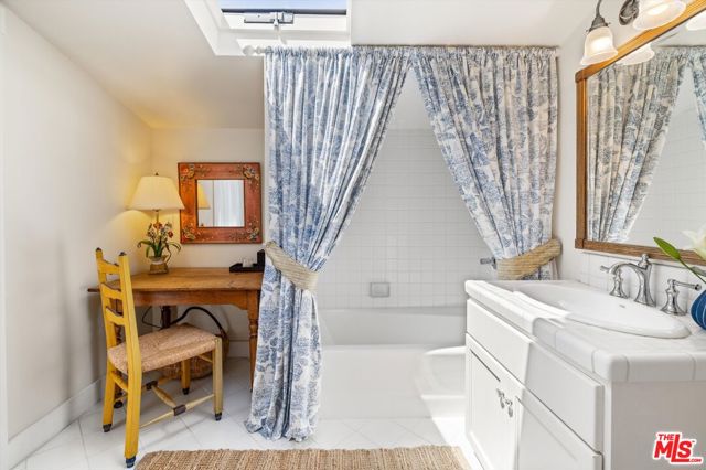 MLS #25535011 image #24