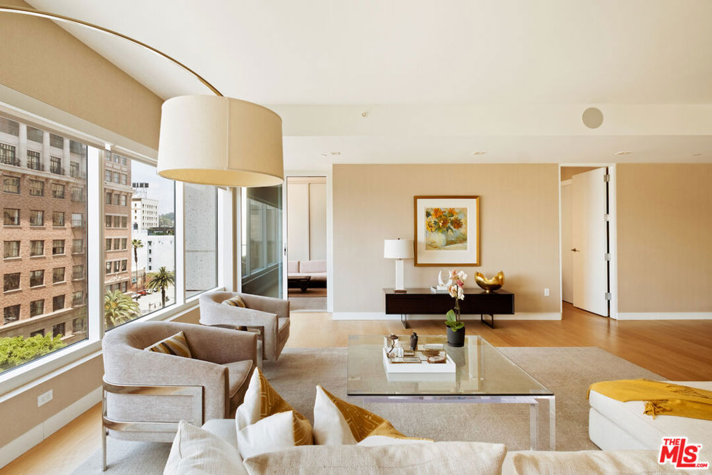 MLS #25535105 image #2