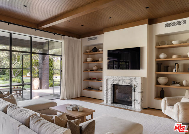 MLS #25535795 image #4