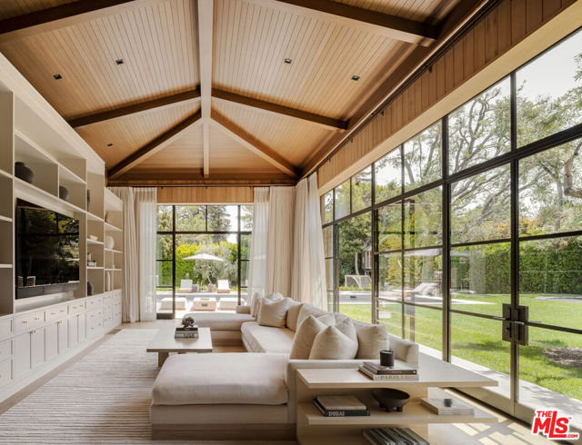 MLS #25535795 image #9