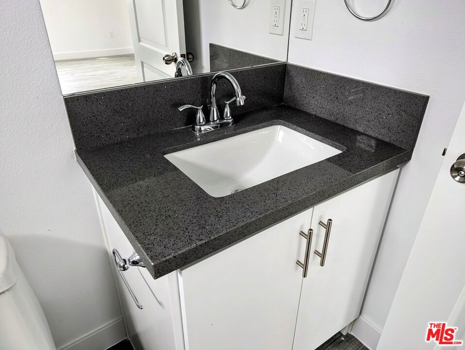 MLS #25536223 image #10