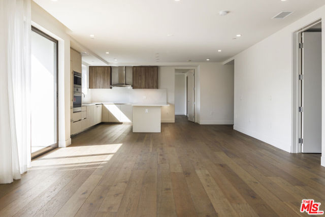 MLS #25536431 image #0