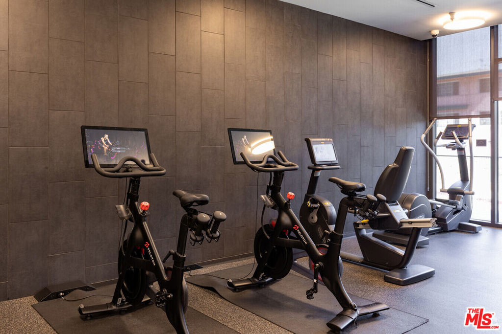 MLS #25536473 image #21