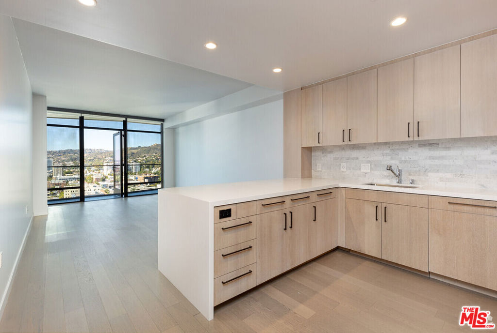 MLS #25536491 image #8