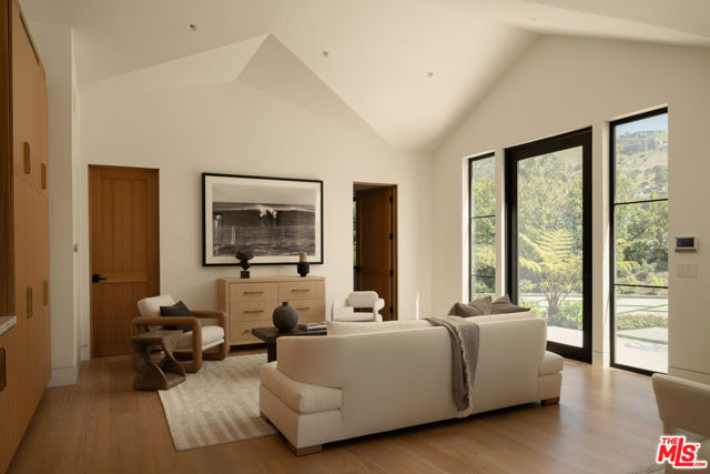 MLS #25537675 image #30