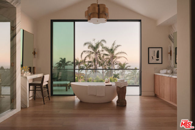 MLS #25537675 image #37