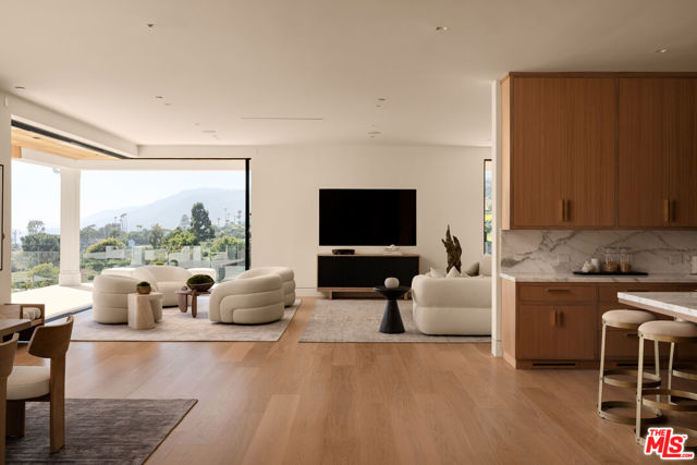 MLS #25537675 image #8