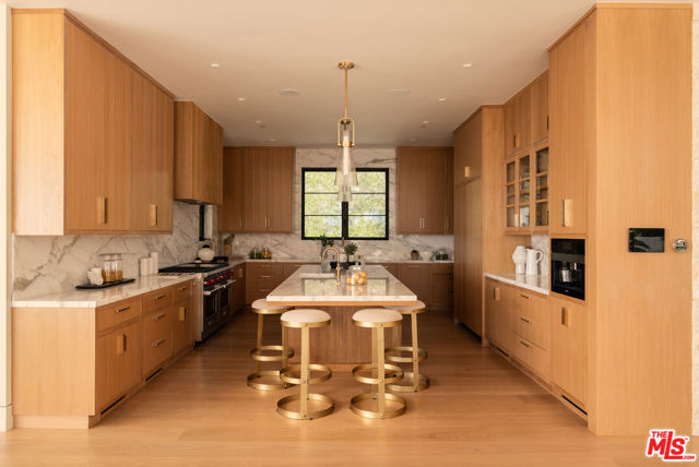 MLS #25537675 image #9