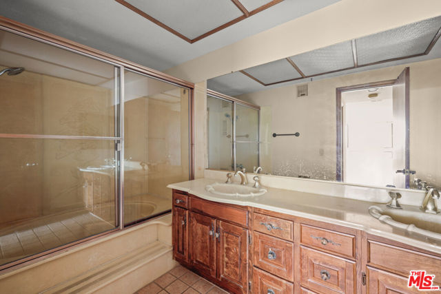 MLS #25540201 image #21