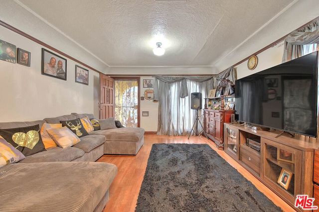 MLS #25541363 image #3