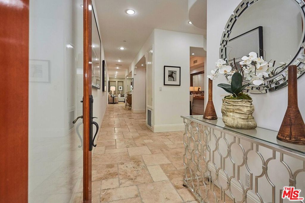 MLS #25541931 image #1