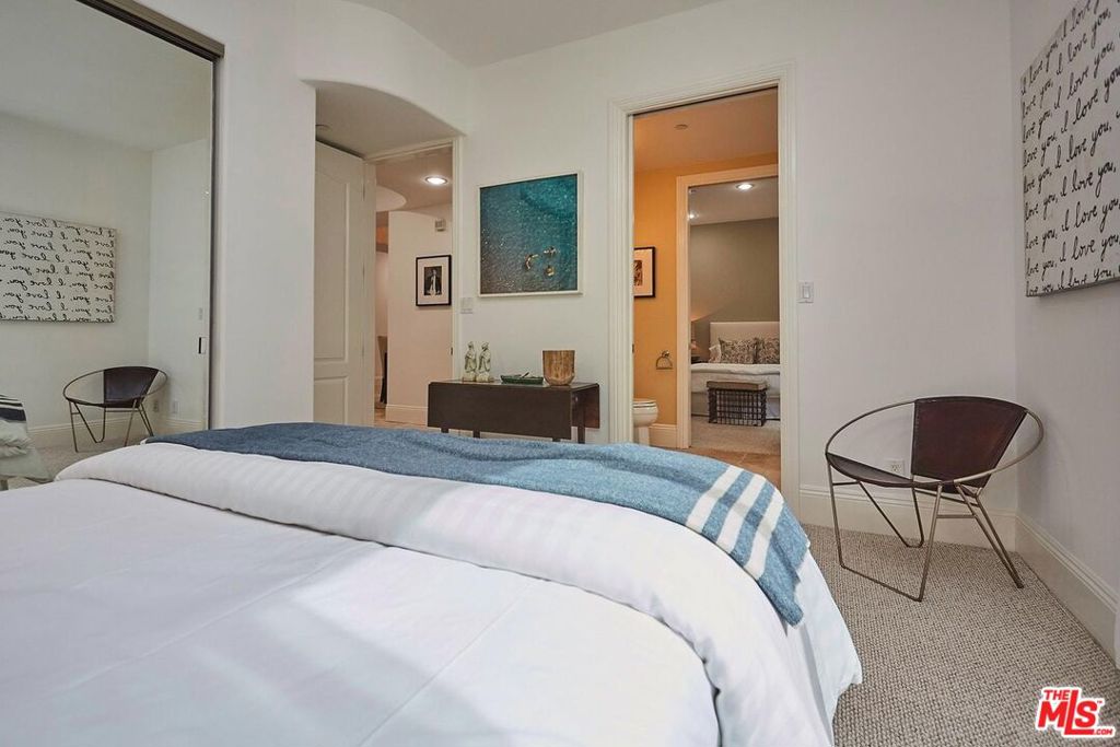 MLS #25541931 image #26