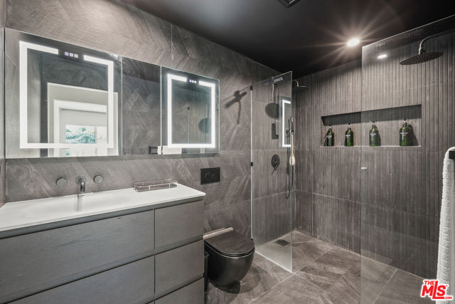 MLS #25543333 img 12