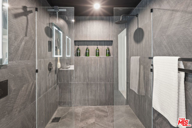 MLS #25543333 img 13