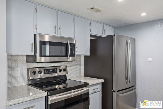 MLS #25543551PS image #4