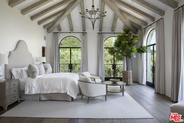 MLS #25543751 image #24