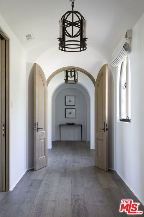 MLS #25543751 image #29