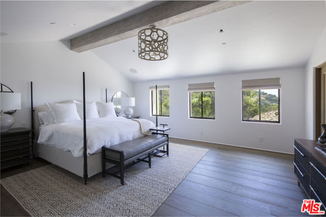 MLS #25543751 image #34