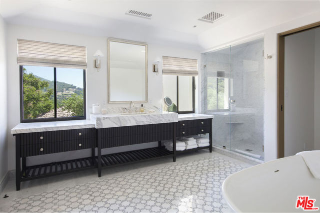 MLS #25543751 image #35