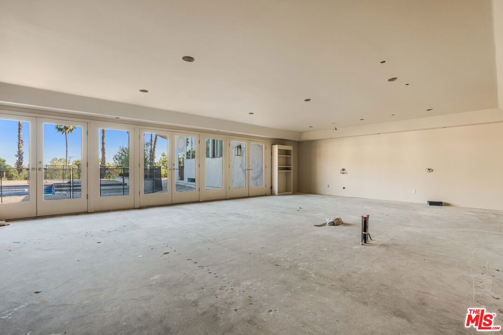 MLS #25544011 image #17