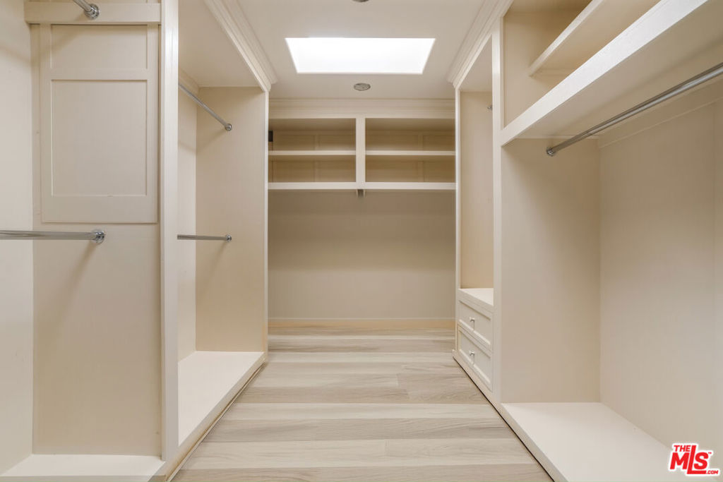 MLS #25544011 image #18