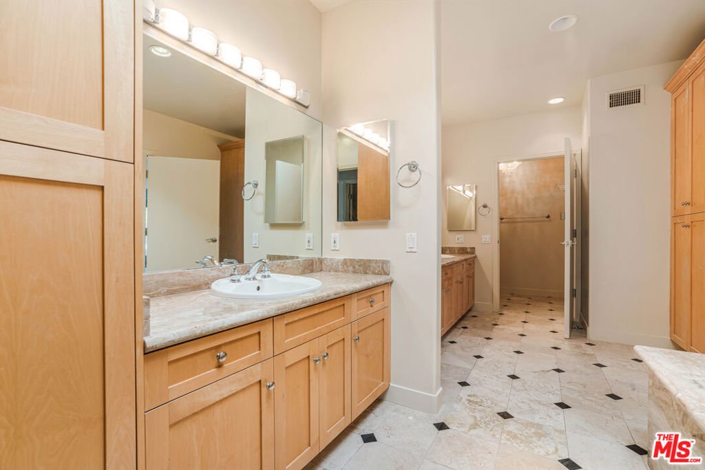 MLS #25544011 image #21