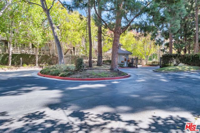 MLS #25547585 image #52