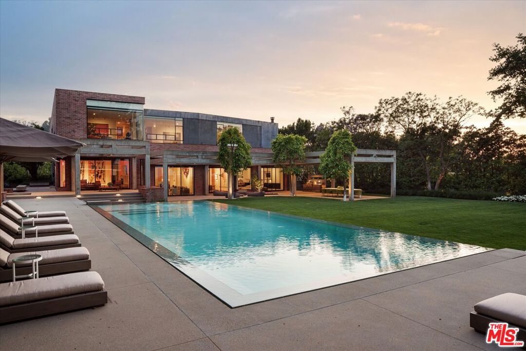 MLS #25551623 image #0