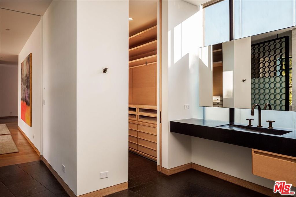 MLS #25551623 image #19