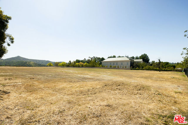 MLS #25552385 image #5