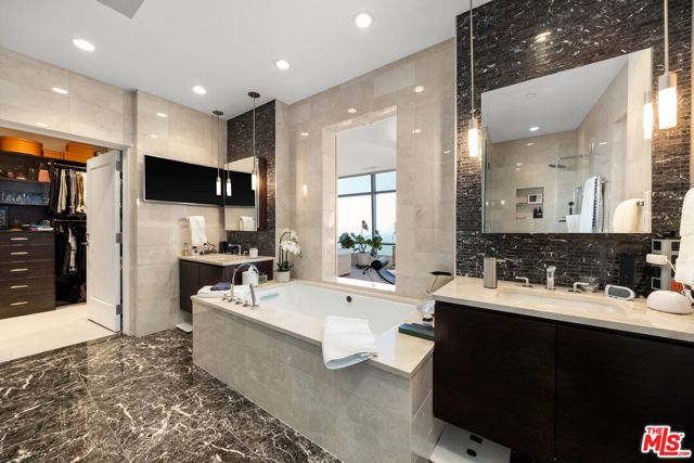 MLS #25552605 image #33