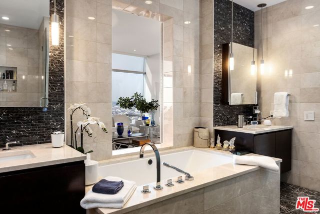 MLS #25552605 image #35