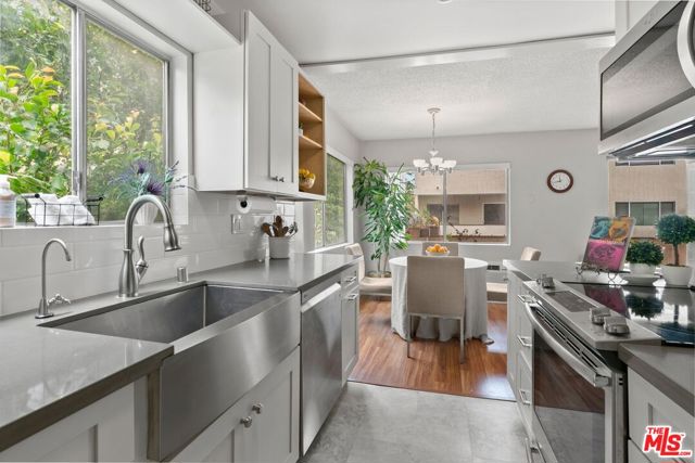 MLS #25552695 image #10