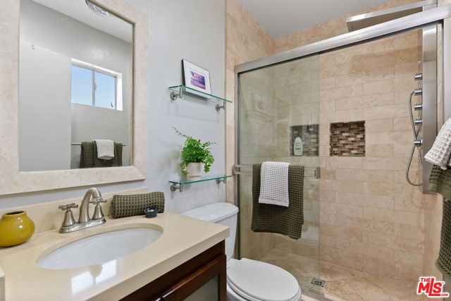 MLS #25552695 image #15