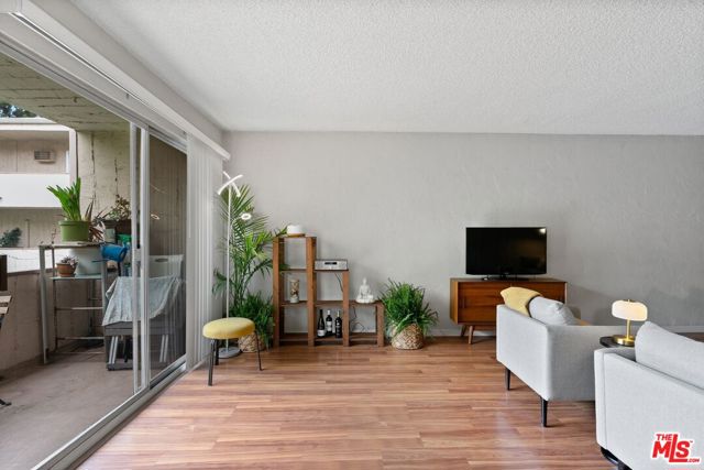 MLS #25552695 image #4