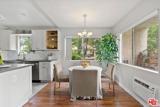 MLS #25552695 image #6