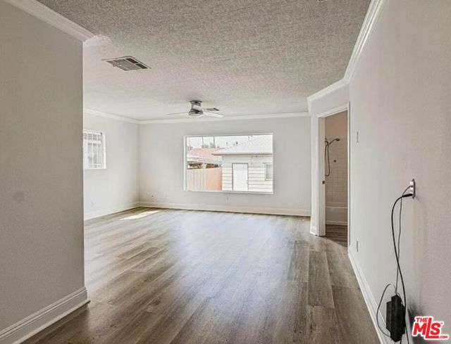 MLS #25552947 image #15