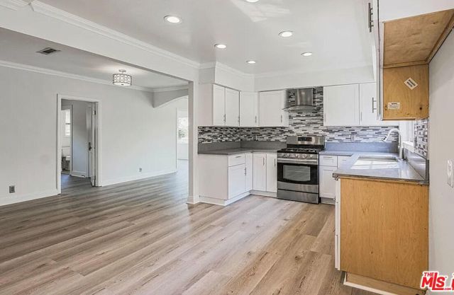 MLS #25552947 image #9