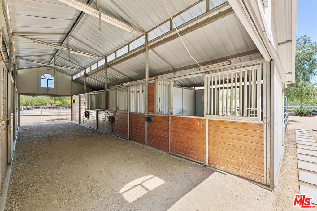 MLS #25553301 image #23