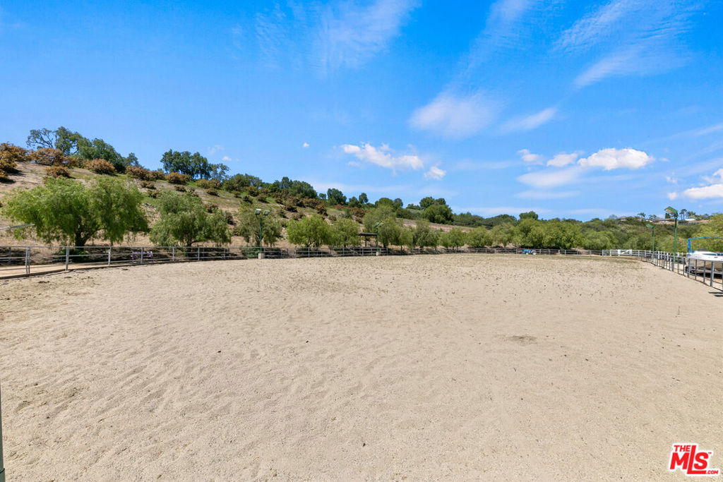 MLS #25553301 image #26