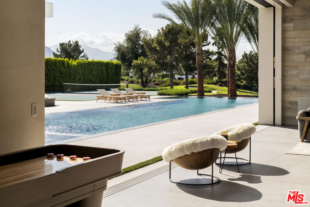 MLS #25553897 image #1