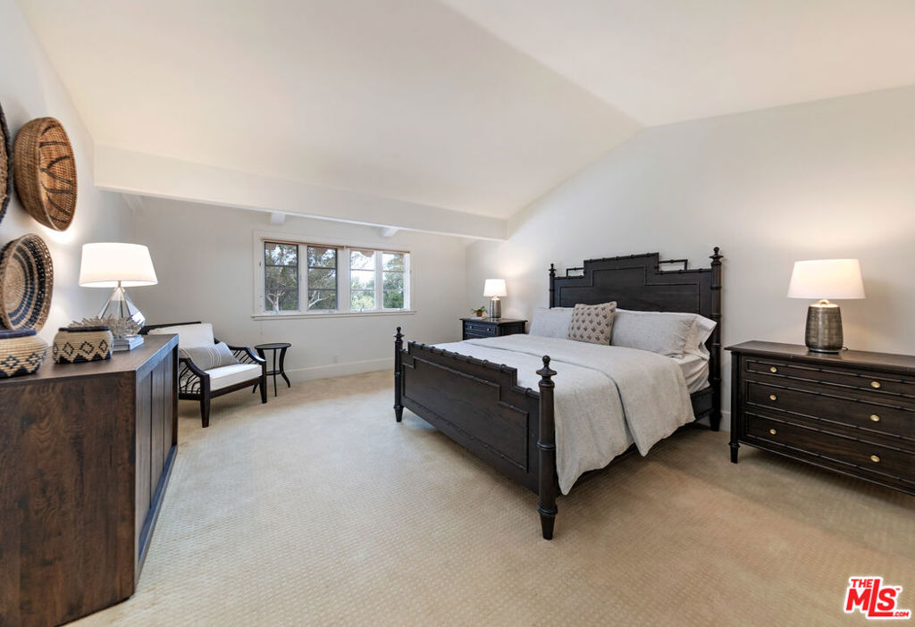 MLS #25554141 image #18