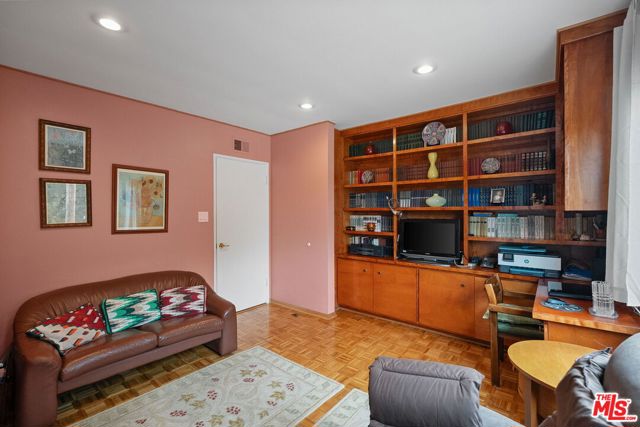 MLS #25554525 image #12